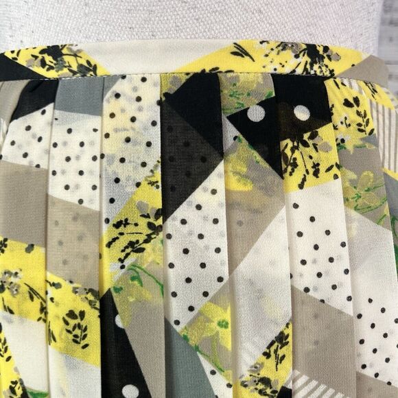 Calvin Klein Skirt size 14 Black Yellow Floral Polka Dots Pleated Knee Modest - Picture 6 of 15